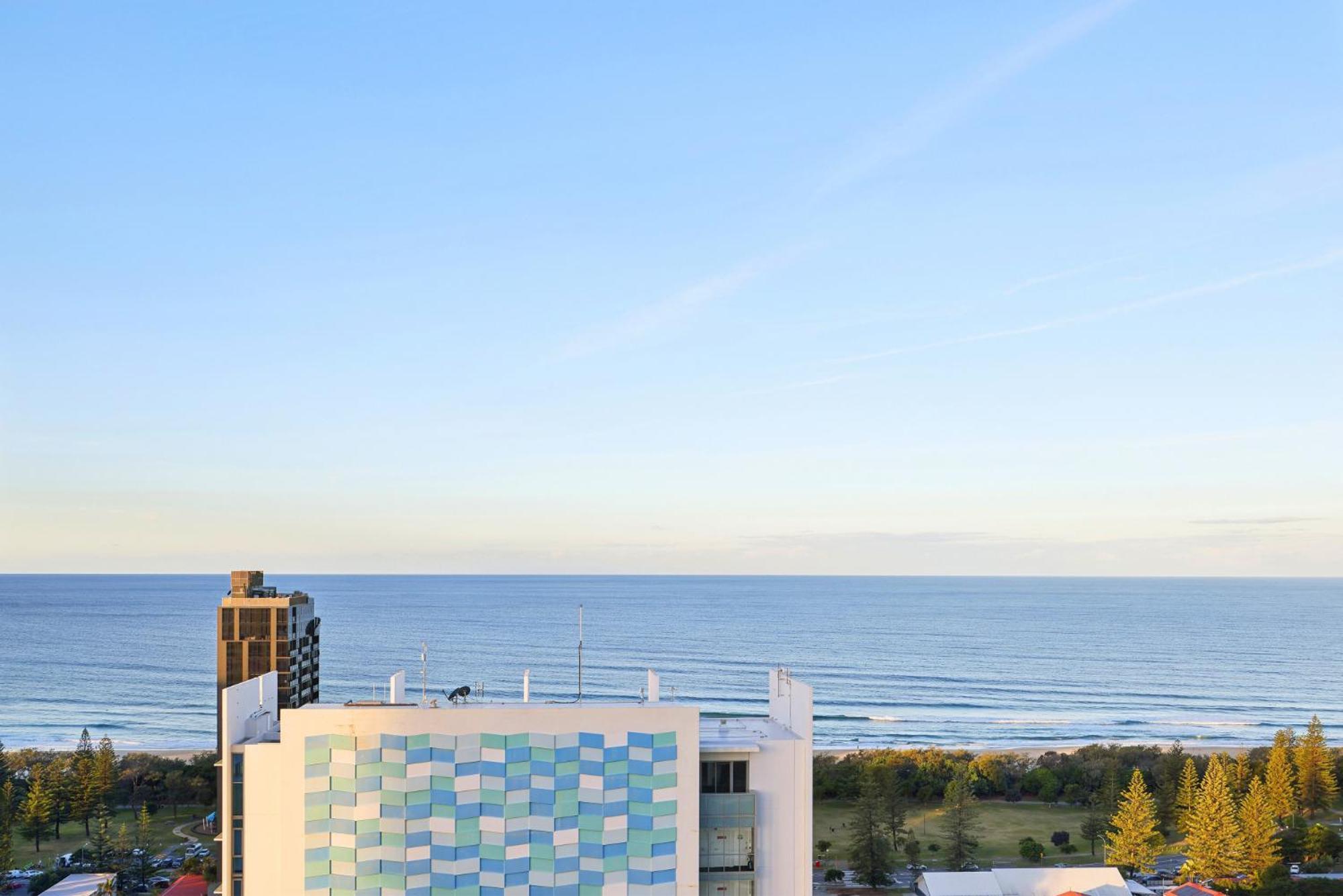 Ocean View 3-Bed With Gym, Pool, Sauna & Parking Gold Coast Esterno foto